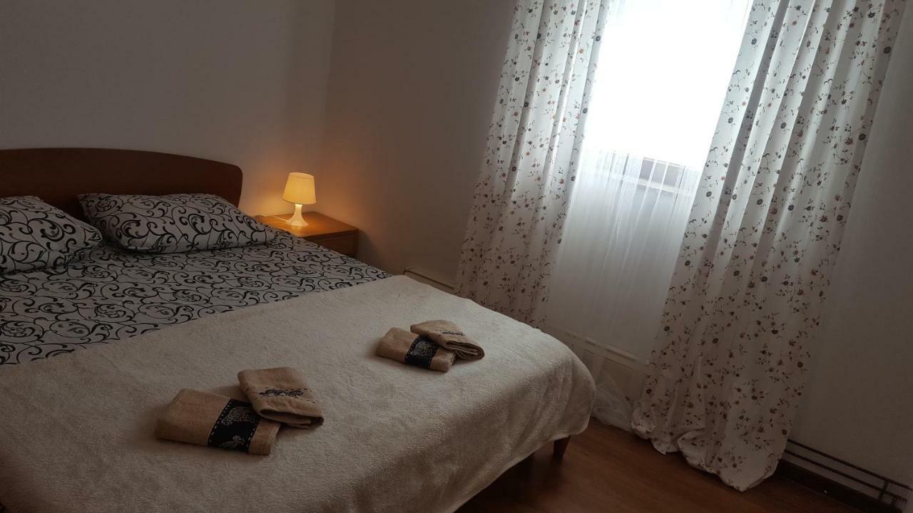 Apartmani Viktorija Fažana Exterior foto
